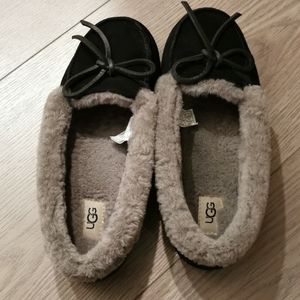 UGG LOAFERS